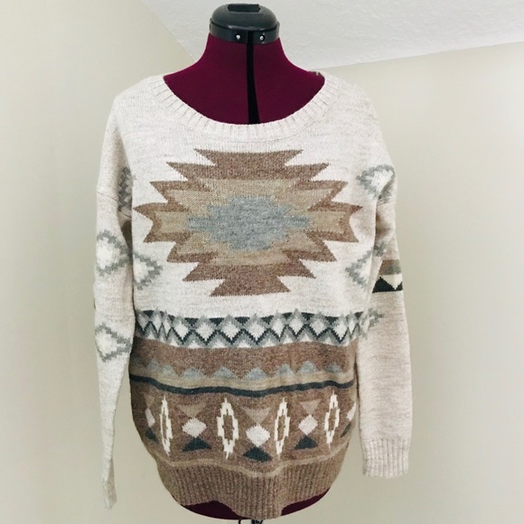 SIZE S American Eagle Outfitters Tribal Sweater - Picture 2 of 5